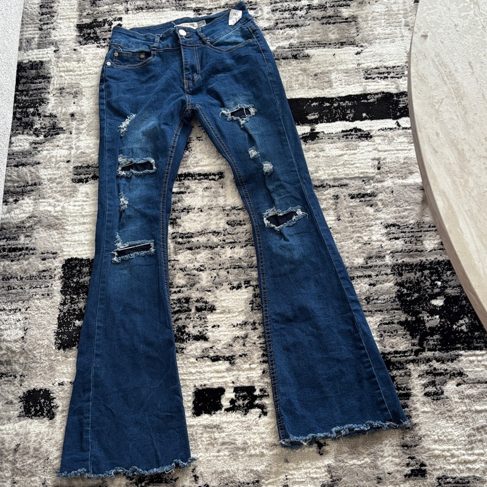 Chic Distressed Wide Leg Jeans in Deep Blue